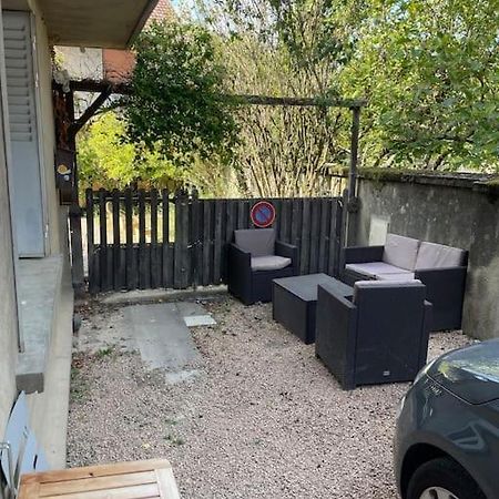 Appartement Rdc Calme En Hyper Centre-Ville Digoin Exterior foto